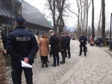 Zakopane. Kolejne przejęcie hotelu Litwor. Wszedł komornik z policją [ZDJĘCIA]