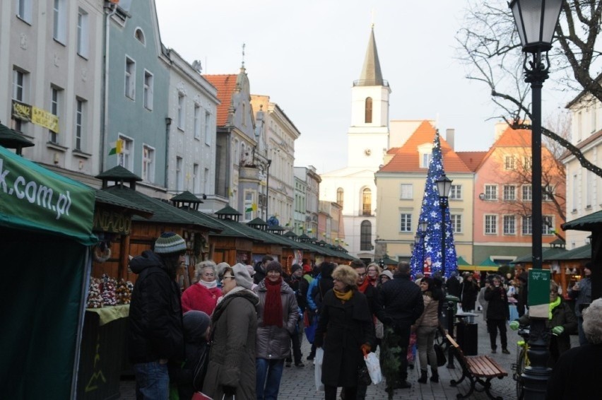 Jarmark Bożonarodzeniowy cieszy się dużą popularnością wśród...