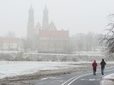 Śnieg w Poznaniu. Zobacz, jak wygląda miasto i sprawdź prognozę pogody na najbliższe dni 