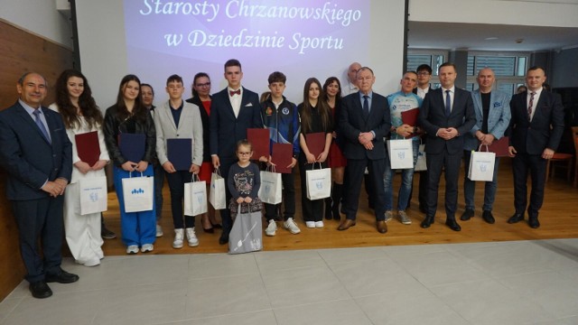 Wybitni sportowcy, działacze i trenerzy otrzymali Nagrodą Starosty Chrzanowskiego