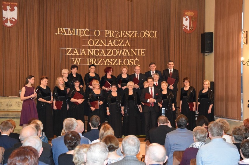 Koncert dla Przyjaciół w LO w Rogoźnie