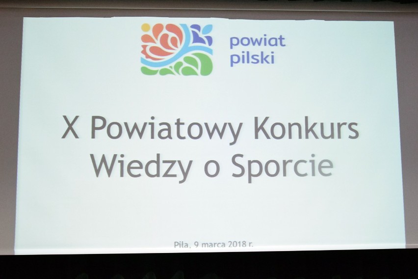 X Powiatowy Turniej Wiedzy o Sporcie: najlepszy Zespół Szkół Ponadgimnazjalnych nr 1 w Pile. Zobacz zdjęcia