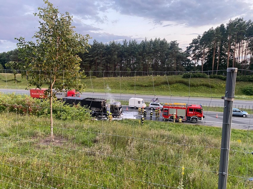 Pożar ciężarówki na autostradzie A1 pod Grudziądzem