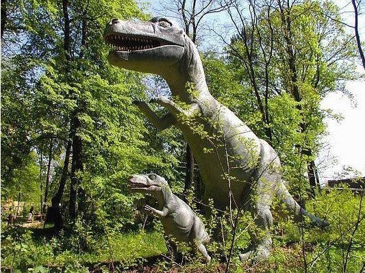 Dinozatorland jest największym parkiem rozrywki w Polsce, w...