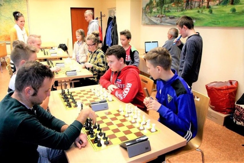 Turniej szachowy w Centrum Kultury w Jedlinie-Zdroju