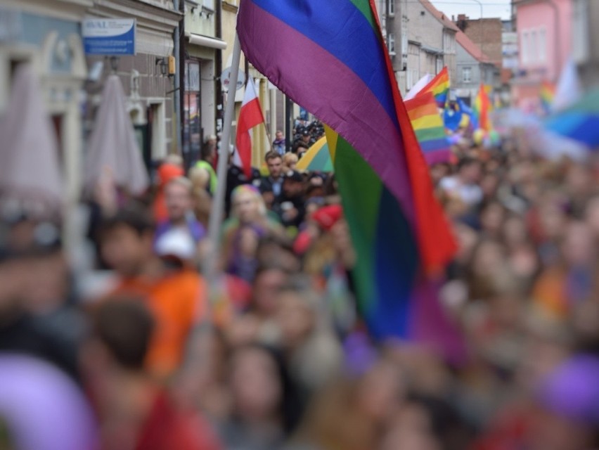 Zielonogórska firma odmówiła wydruku ulotek anty-LGBT....