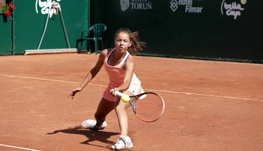 Maja Chwalińska świetnie radzi sobie na tenisowych kortach