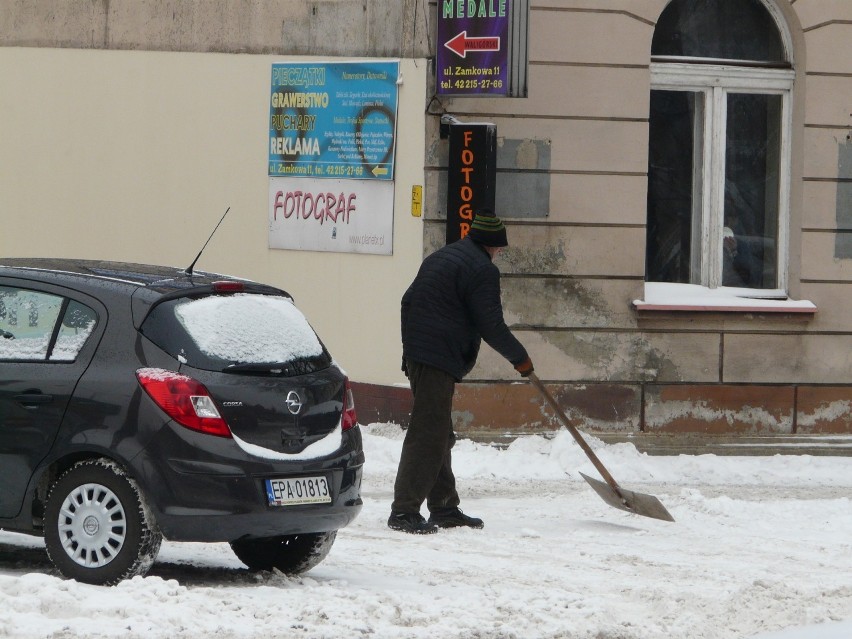 Pabianice. Miasto pod śniegiem. Ulice zasypane. Zima w Pabianicach ZDJĘCIA