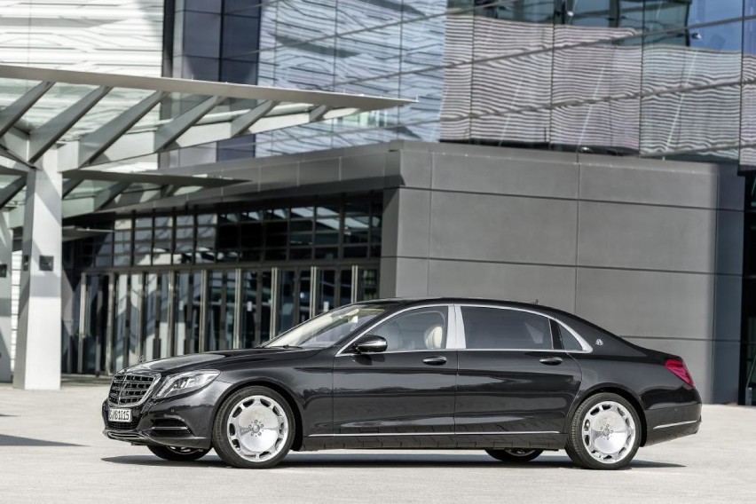W Stacji Mercedes zaparkuje luksusowy Maybach Klasy S