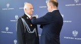 Strażak ochotnik z Różana odznaczony przez prezydenta RP i ministra kultury brązowym krzyżem zasługi