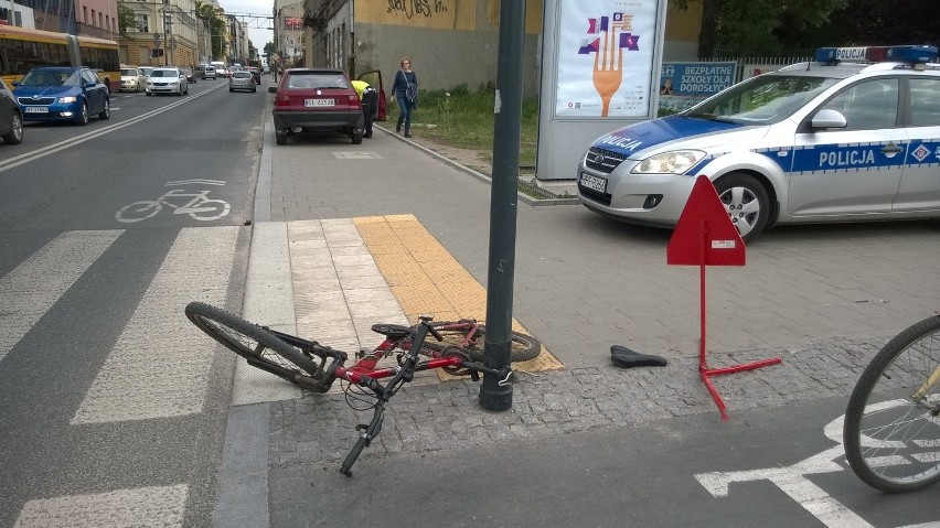 27-letni kierowca opla potrącił rowerzystę na al....