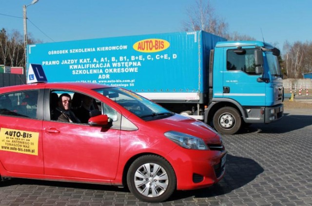 Auto-Bis w Tomaszowie kształci zdecydowanie najwięcej kierowców i robi to na wysokim poziomie