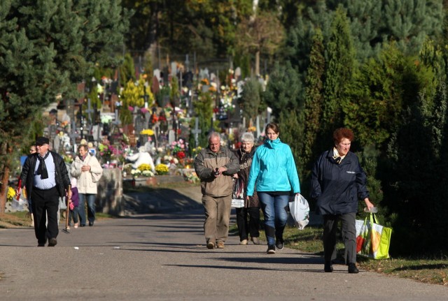 Zakaz wjazdu na gdańskie cmentarze