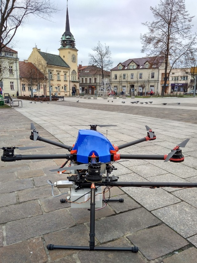 Dron, który latał nad Skawiną w weekend