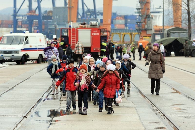 13 Dywizjon Trałowców obchodzi 67 urodziny. Cywile mogli wejść do Portu Wojennego [ZDJĘCIA]