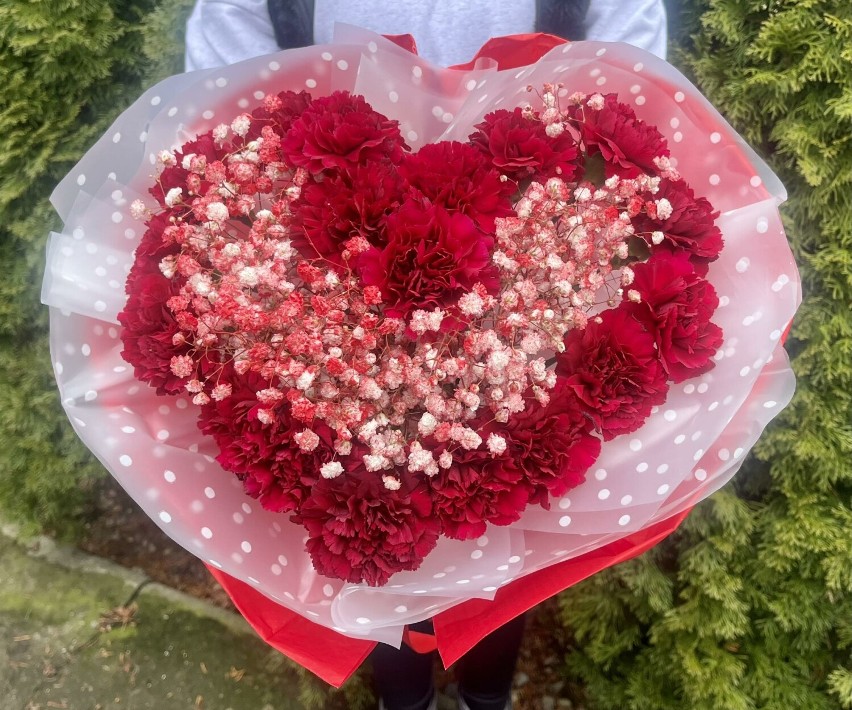 Walentynkowe dzieła prosto z kwiaciarni CudaWianki Joanna Kubiaczyk w Osjakowie