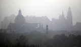 Zrobiło się zimno, wrócił smog [DANE]