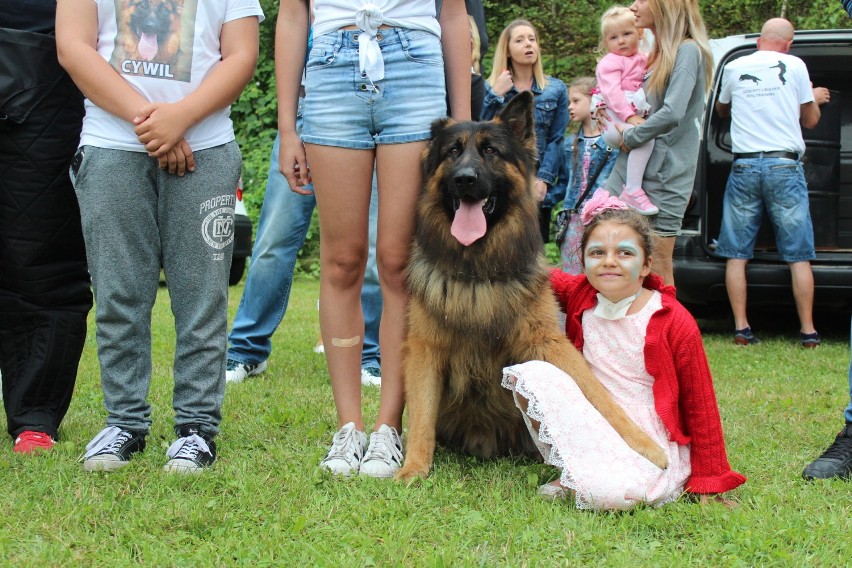 Doskonała zabawa nad Balatonem. Pomogli chorej Julce [ZDJĘCIA, WIDEO]