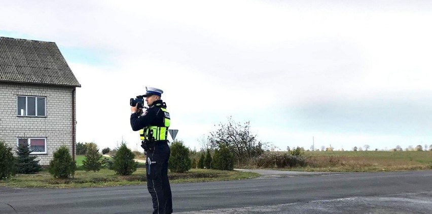 Kaskadowy pomiar prędkości w powiecie aleksandrowskim. Policjanci ujawnili ponad 100 przekroczeń prędkości