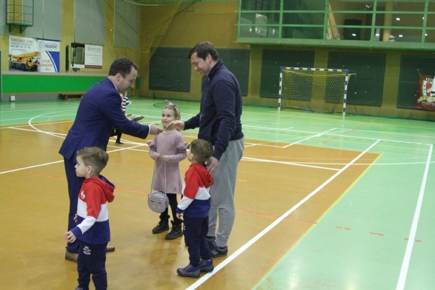 Zakończenie rozgrywek Amatorskiej Ligi Piłki Nożnej Halowej w Wolsztynie