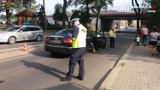 Wypadek w Zabrzu na 3 Maja. Wbiegł pod nadjeżdżający samochód, był nietrzeźwy [ZDJĘCIA]