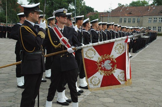 90 lat Centrum Szkolenia Marynarki Wojennej w Ustce | Warszawa Nasze Miasto