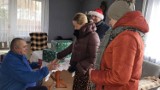 Urzędnicy i wójt gminy Lubichowo wcielili się w role św. Mikołajów ZDJĘCIA 