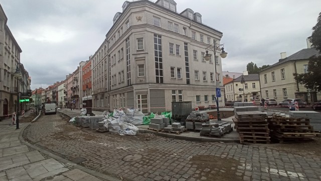 Ulica Zamkowa w Kaliszu. Rozpoczyna się kolejny etap przebudowy