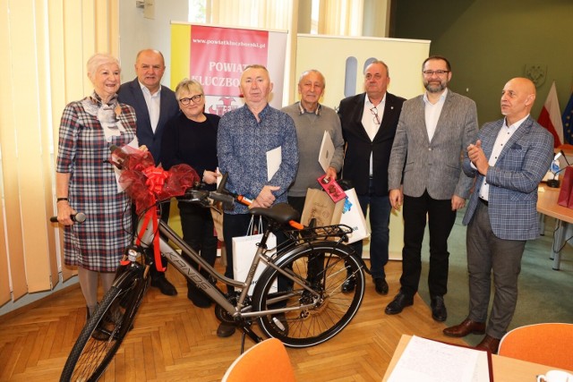 Kluczborskie Koło Polskiego Związku Emerytów i Rencistów już od 21 lat organizuje wycieczki rowerowe. Najaktywniejsi kolarze są nagradzani w trakcie podsumowania sezonu.