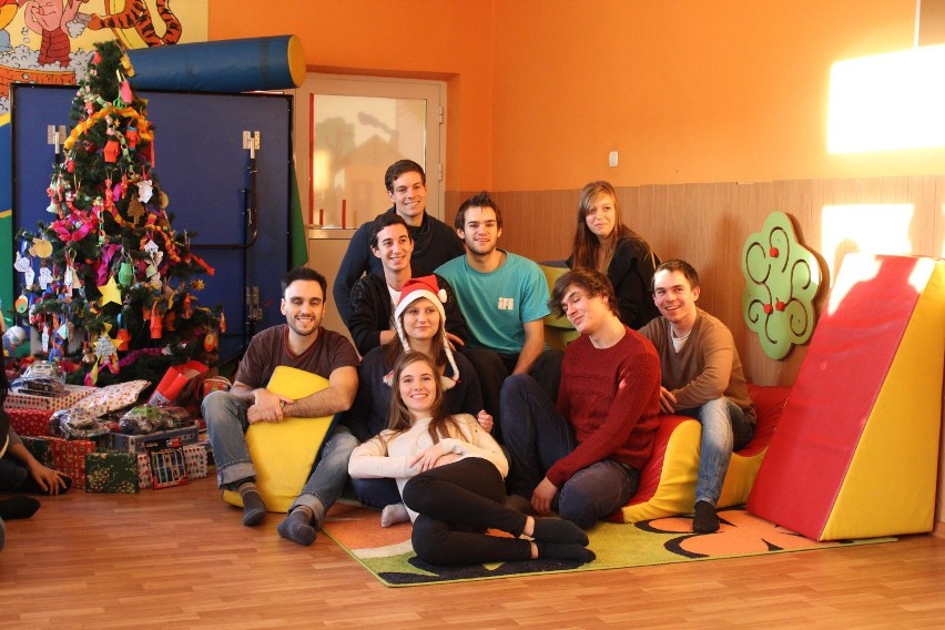 Akcję Erasmus Orphanage w Łodzi organizują łódzcy studenci...