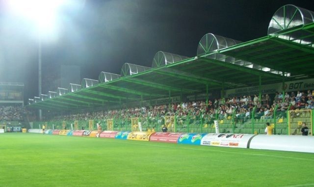 Stadion GKS Bełchat&oacute;w, przy ul. Sportowej 3.
Licencja: Creative Commons Uznanie autorstwa