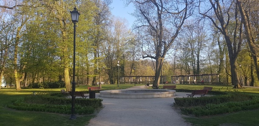 Obejrzyj zdjęcia sycowskiego Parku Miejskiego z niedzieli wielkanocnej (GALERIA)
