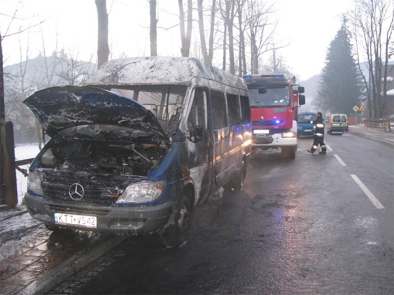 Zakopane: bus spłonął doszczętnie [FOTO]
