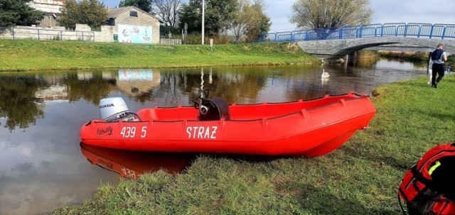 Druhowie z jednostki OSP w Uściu Gorlickim chcą kupić lekką, szybko łódź ratowniczą. Podobną do tej, którą dysponują ich koledzy z Wilczkowic