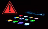 Aplikacja szpiegowska w Google Play – natychmiast ją usuń! Przestępcy mogą wykraść twoje wiadomości, historię połączeń, a nawet lokalizację 