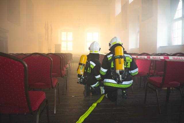 Ćwiczenia strażackie na Zamku Kmitów i Lubomirskich w Starym Wiśniczu, 22.10.2022