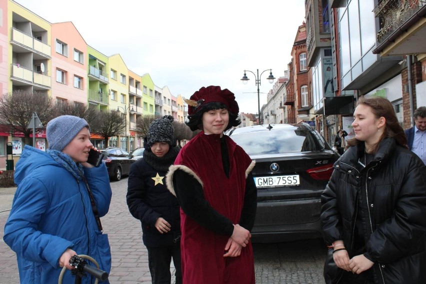 Kopernik na ulicach Malborka. Happening historyczny uczniów Szkoły Podstawowej nr 8