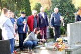 Legnica: Zapalili znicze na grobach Powstańców Wielkopolskich, zobaczcie zdjęcia