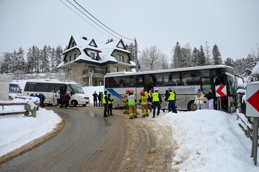 Wypadek autokaru w Czarnej Górze