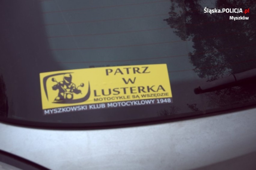 Myszków: „Patrz w lusterka. Motocykle są wszędzie” [ZDJĘCIA] Wspólna akcja policjantów i myszkowskich motocyklistów