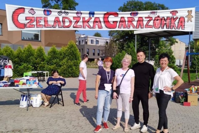 Czeladzka Garażówka na stałe wpisała się już w cykl miejskich wydarzeń 

Zobacz kolejne zdjęcia/plansze. Przesuwaj zdjęcia w prawo - naciśnij strzałkę lub przycisk NASTĘPNE