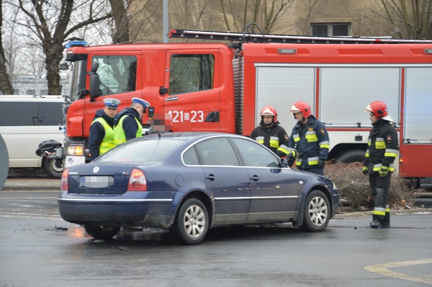 Zderzenie na skrzyżowaniu Wojska Polskiego i Armii Krajowej w Głogowie [ZDJĘCIA]