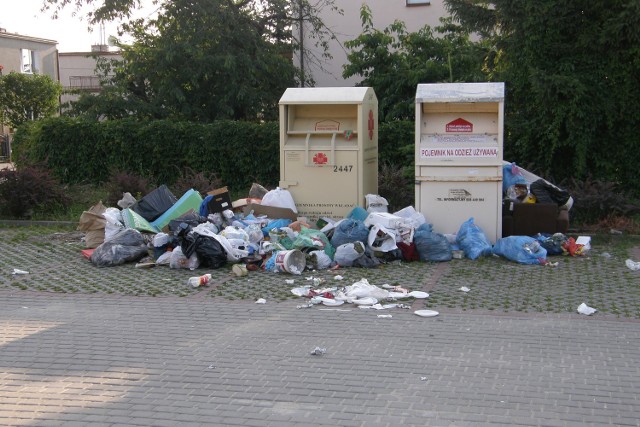 Śmieci przy ul. Matejki w Pruszczu Gdańskim