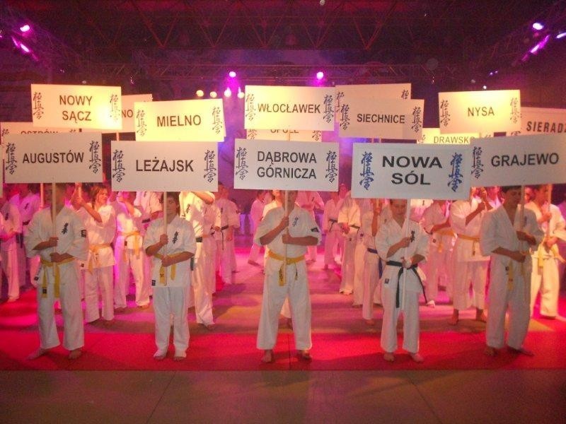 Dąbrowski Klub Karate zaprezentował się podczas Pucharu Polski Juniorów i Młodzików Kyokushin Karate