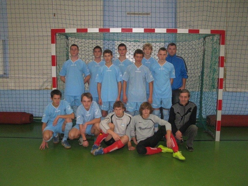 Eliminacje do Finałów Mistrzostw Polski w futsalu U16. Błękitni Kmiecin walczą o awans