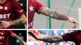 Wisła Kraków. Tatuaże piłkarzy "Białej Gwiazdy" [ZDJĘCIA]                     