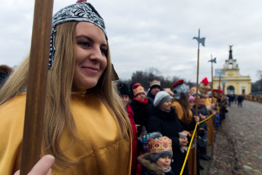 Tysiące mieszkańców Białegostoku maszerowało w Orszaku...