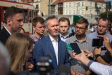 Wybory samorządowe 2018. Jarosław Wałęsa podróżował komunikacją miejską. I przedstawił program, dzięki któremu ma ona działać lepiej