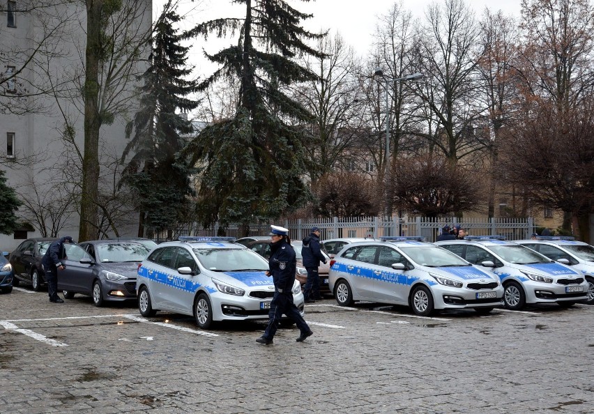 Nowe radiowozy dla lubelskich policjantów