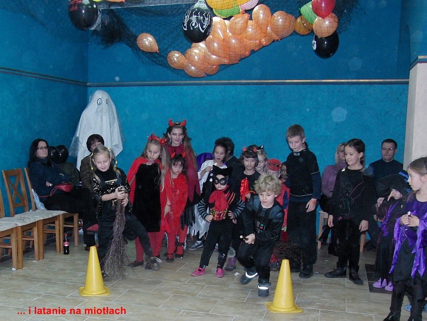 Na Sośniej Górze w Mikołowie zorganizowano zabawę z okazji święta Halloween - relacja